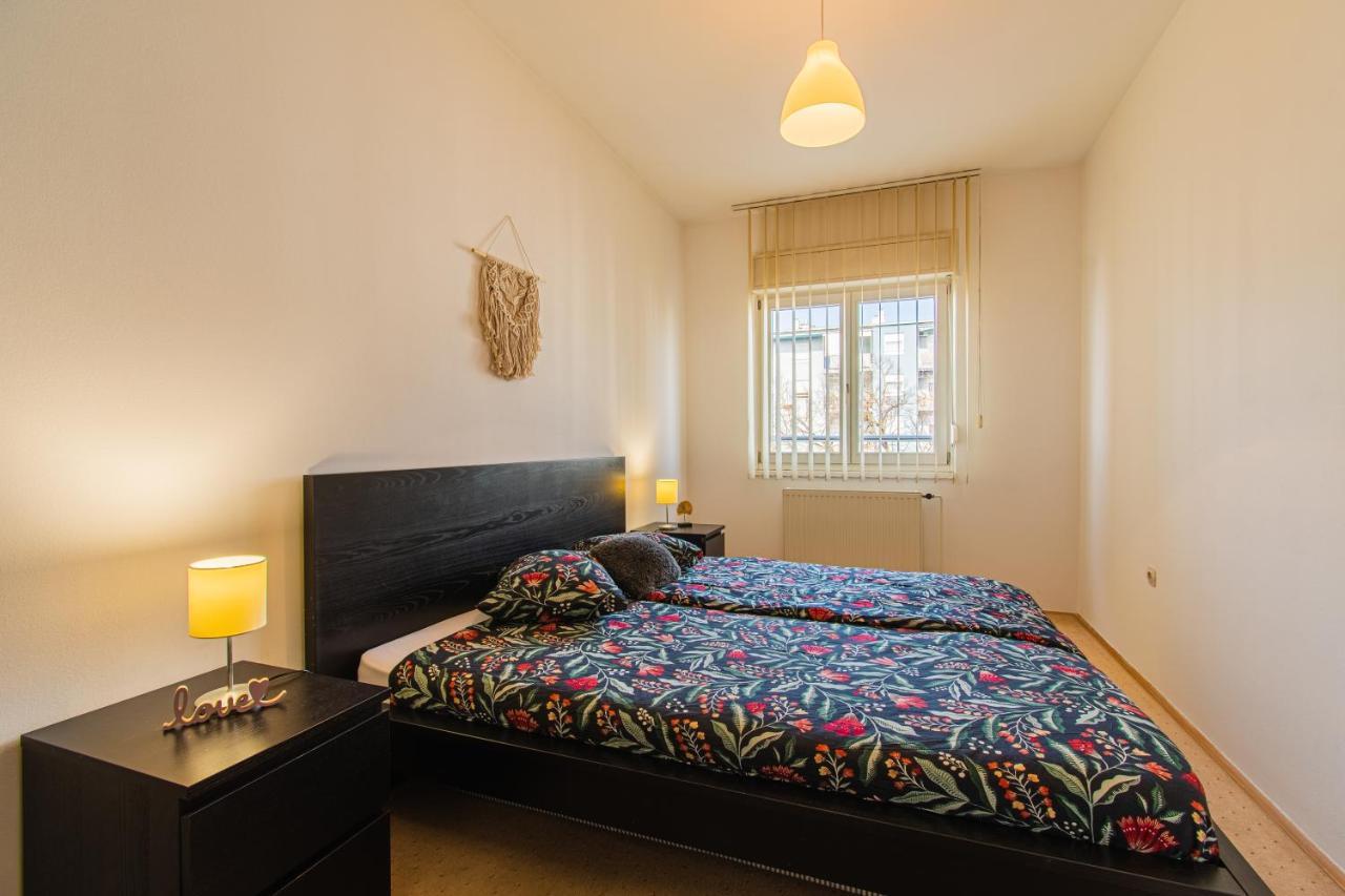 Апартаменты Flexible Selfcheckins 47 - Zagreb - Two Loggia - New - 3 Beedroms - 2 Wc Экстерьер фото