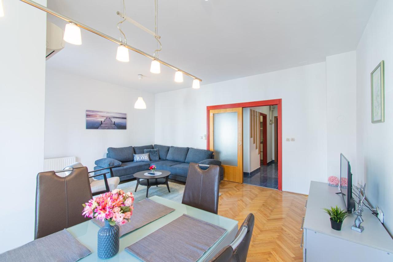 Апартаменты Flexible Selfcheckins 47 - Zagreb - Two Loggia - New - 3 Beedroms - 2 Wc Экстерьер фото
